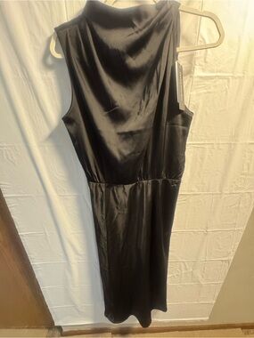 Sleek Black Satin Sleeveless Midi Dress